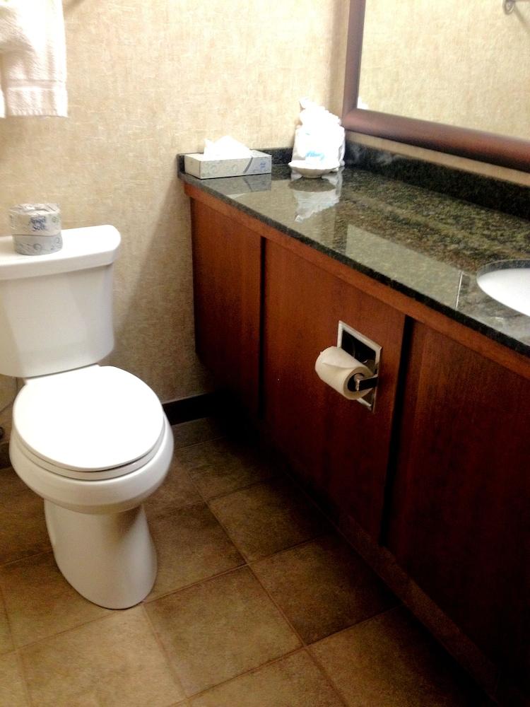 Heartland & Suites, Surestay Collection By Western Park Rapids