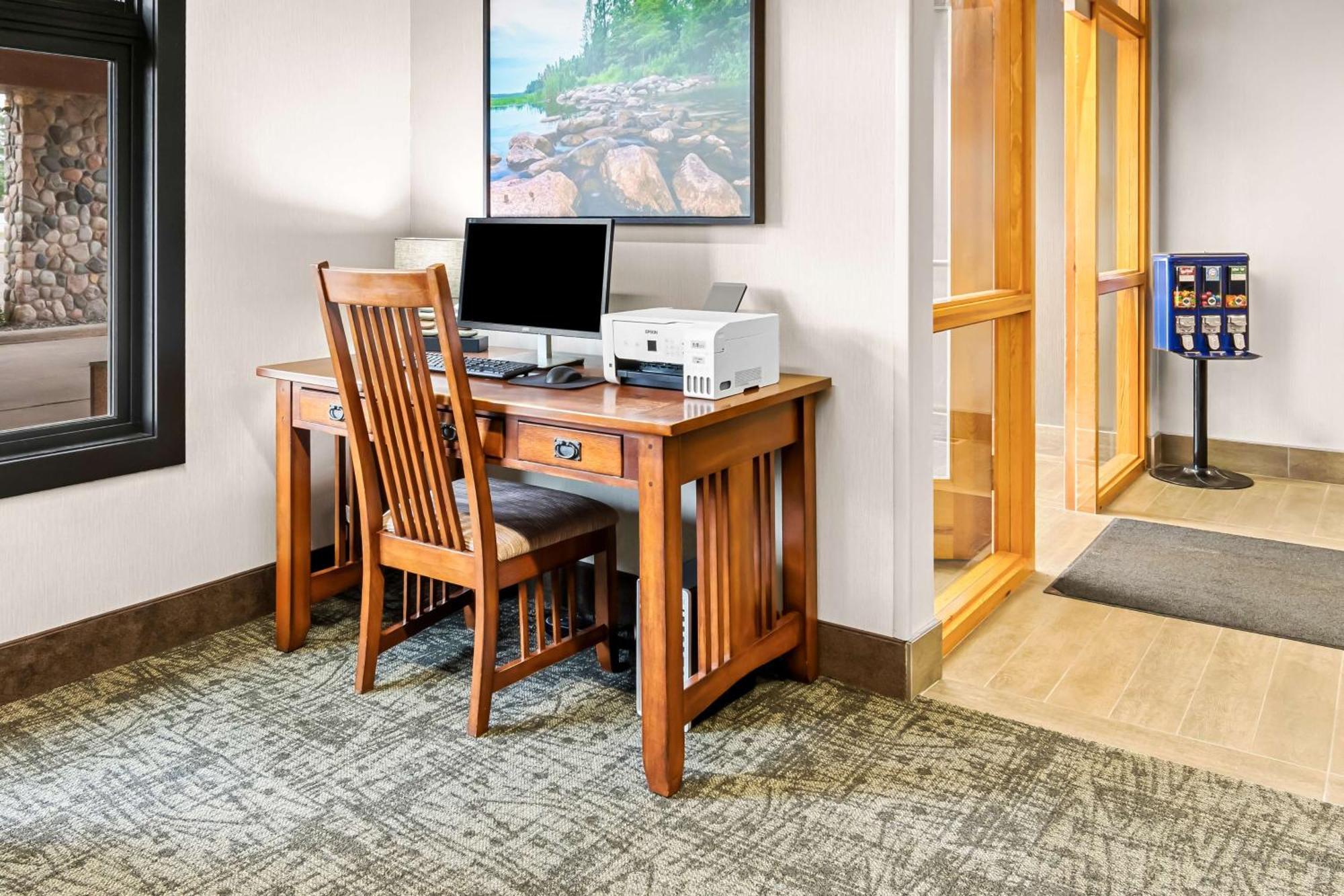 Heartland & Suites, Surestay Collection By Western Hotel Park Rapids