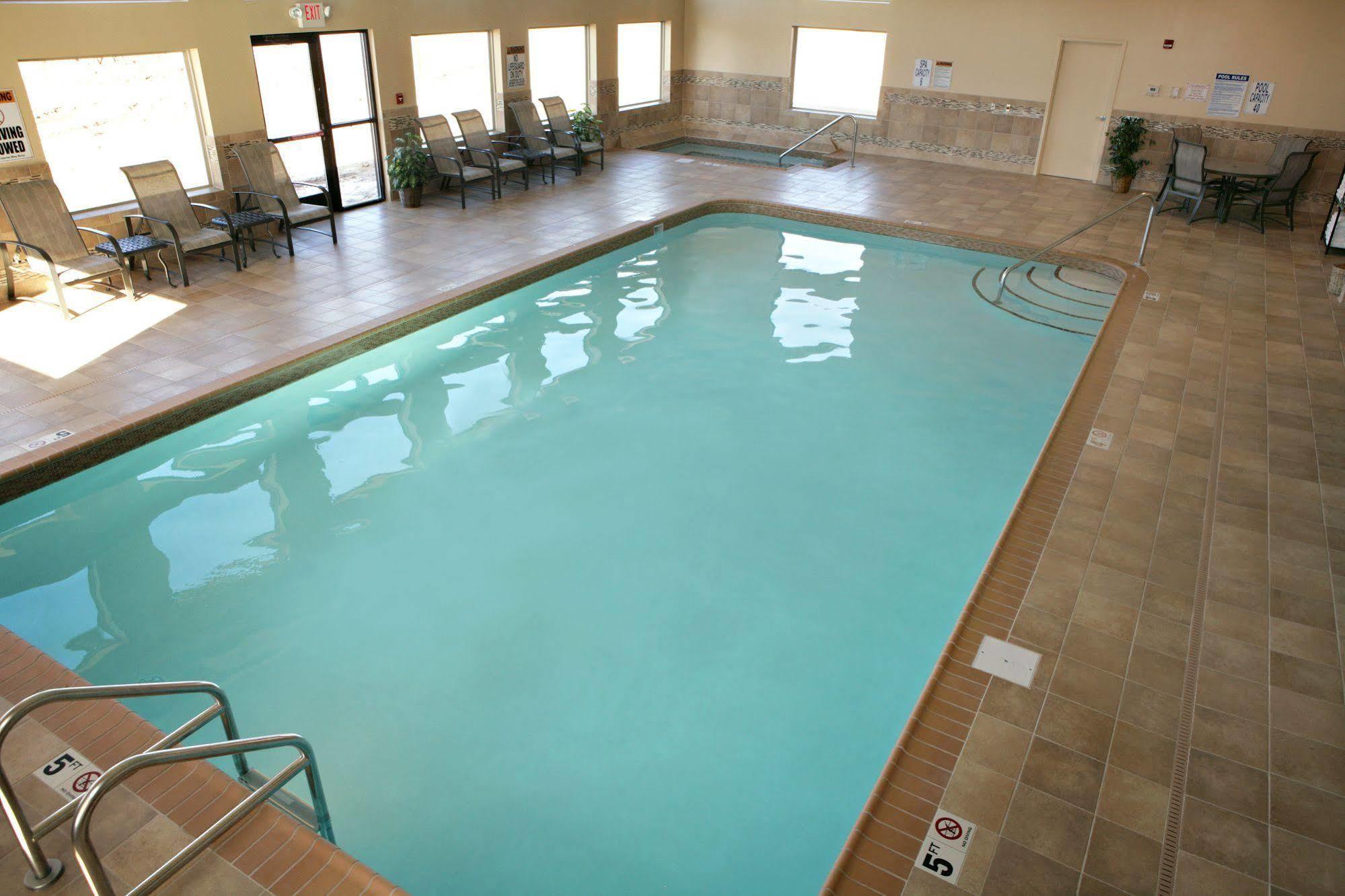 Heartland & Suites, Surestay Collection By Western 2* Park Rapids
