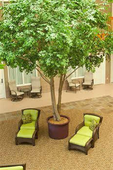 Hotel Heartland & Suites, Surestay Collection By Western